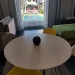 ゲストハウス Budha